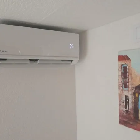 Biokovo Smaller Object 22 M2 *